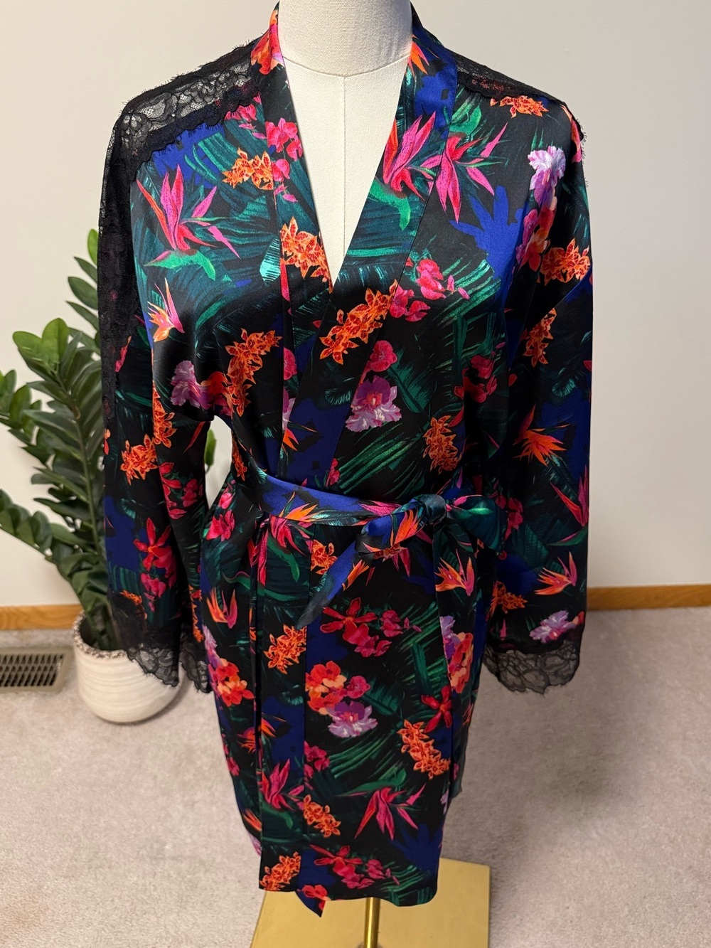 Victoria's Secret Black Floral Satin Lace-Trim Robe with Bright Tropical Print